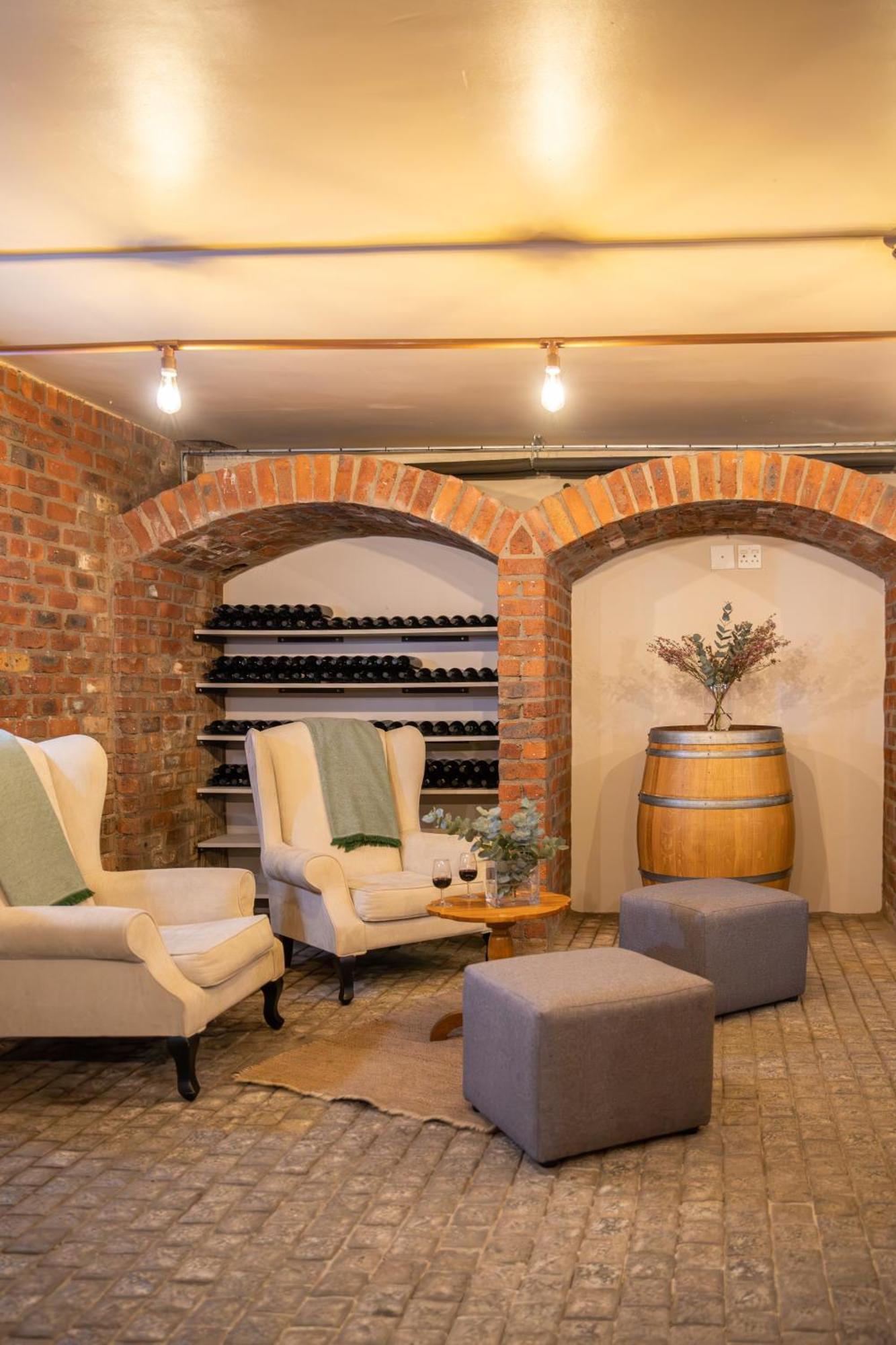 Lovane Boutique Wine Estate And Guesthouse Stellenbosch Bagian luar foto